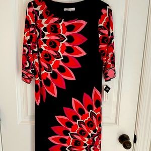 Geometric black and red dress